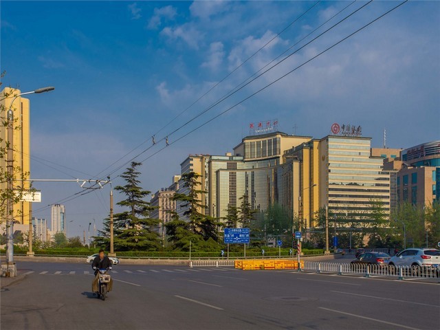 内蒙古龙家具展直播基地